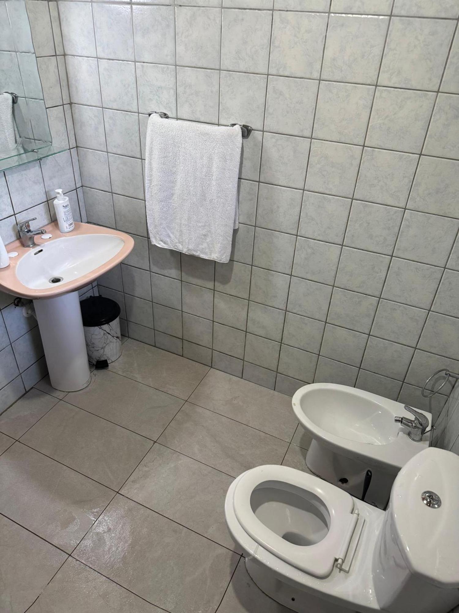 Bujtina Shkambi Hotel Theth Kültér fotó
