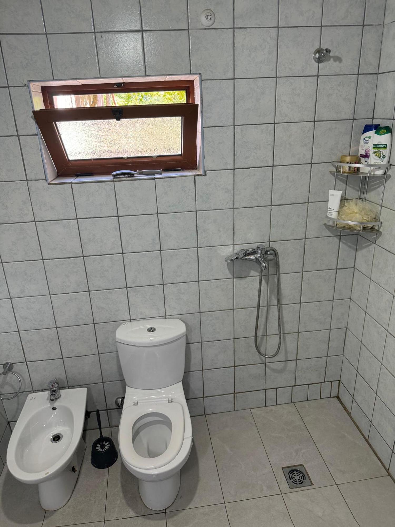 Bujtina Shkambi Hotel Theth Kültér fotó