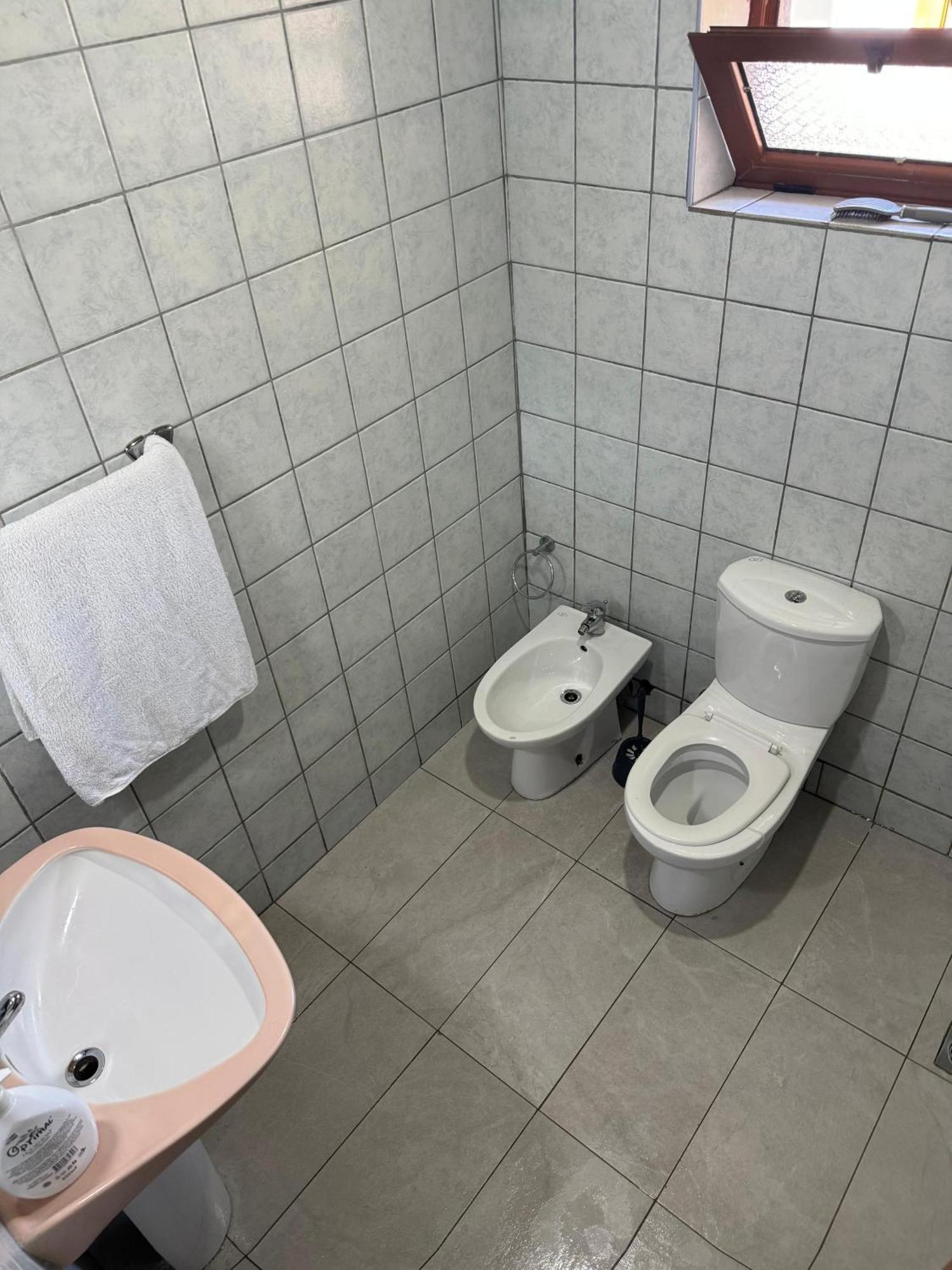 Bujtina Shkambi Hotel Theth Kültér fotó
